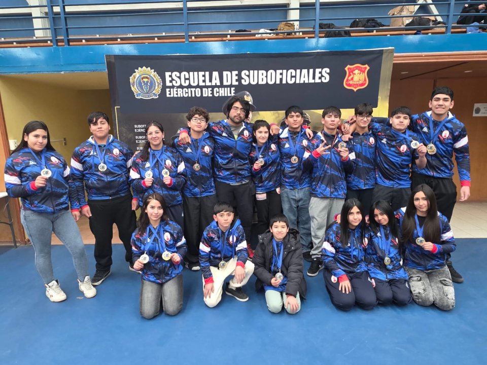 /club-de-judo-fujiyama-deja-en-alto-a-tierra-amarilla-con-destacada