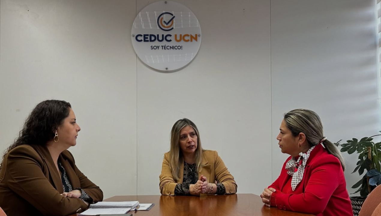 /ceduc-ucn-sede-lebu-destaca-encuentro-con-la-alcaldesa