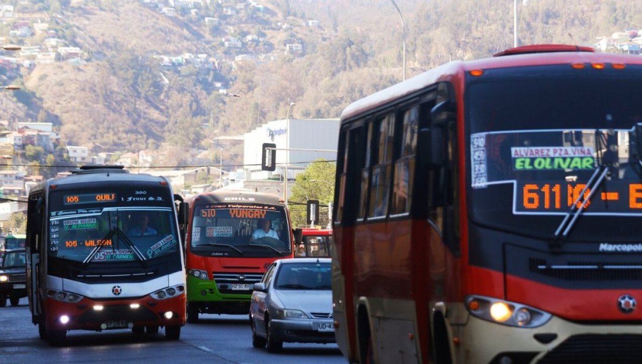 /regionales/region-de-valparaiso/despiden-a-choferes-microbuseros-que-protagonizaron-violenta-pelea-en-vina