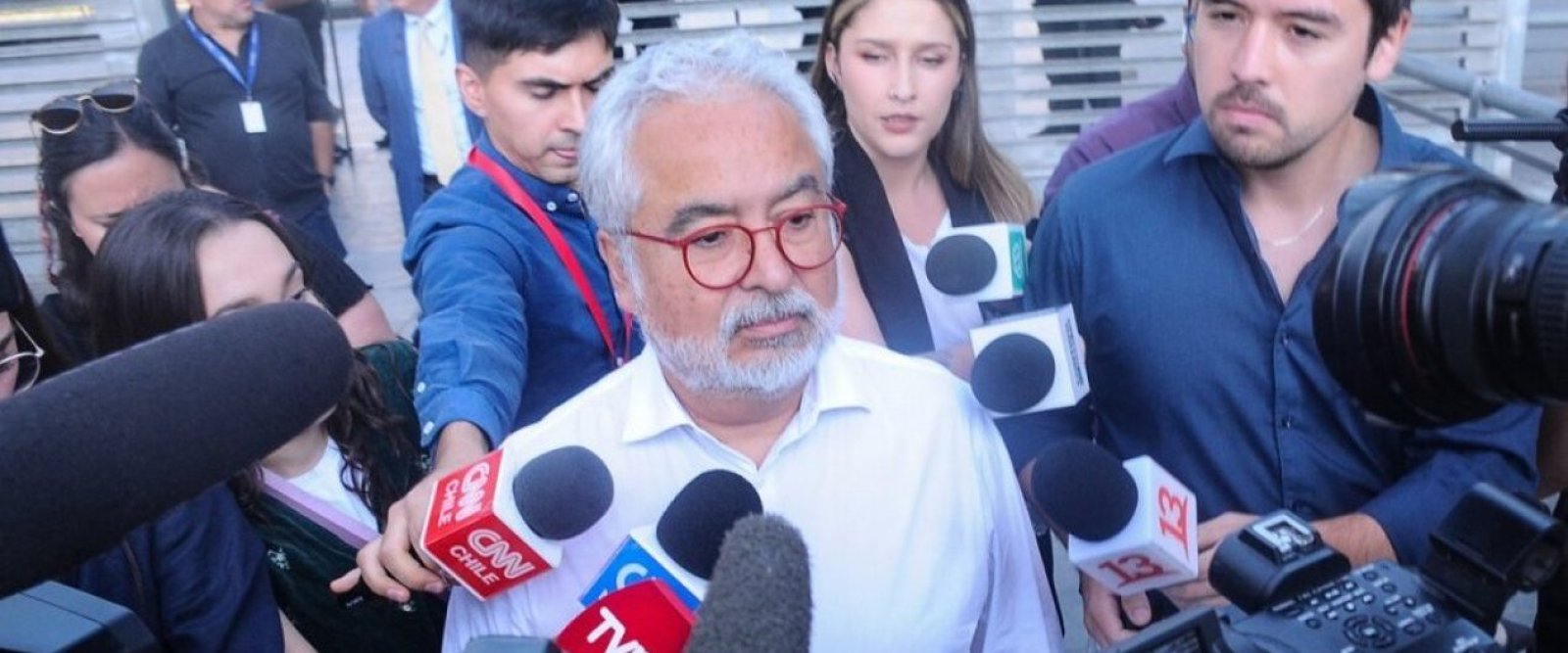 Tras más de 200 días en prisión: Luis Hermosilla queda bajo arresto domiciliario total
