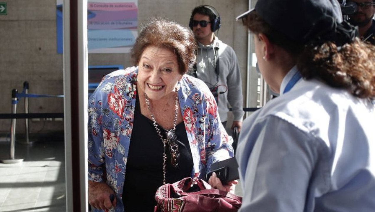 /doctora-cordero-critico-a-cunada-de-boric-por-caso-licencias