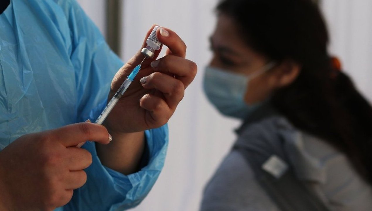 /emergencias-y-salud/aumento-de-la-influenza-especialista-explica-diferencias-respecto-a