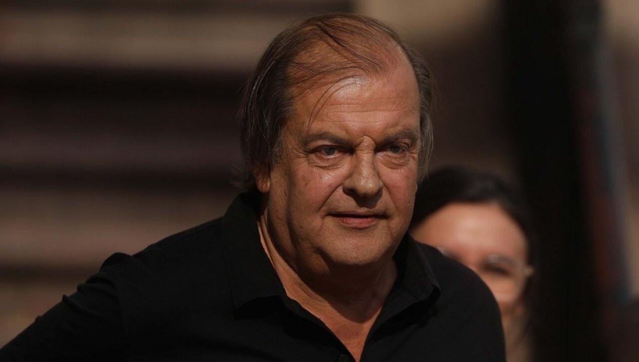 /actualidad/impacto-en-tvn-renuncia-francisco-vidal-tras-ser-aludido-como-bot-por