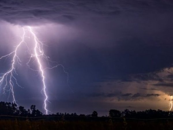 Senapred declara Alerta Temprana Preventiva por tormentas eléctricas y granizos en La Araucanía