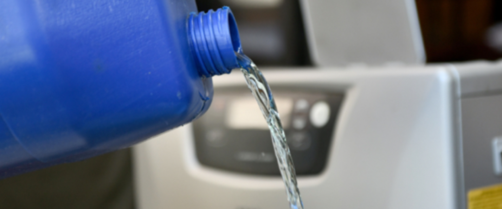 Enap informa que la parafina sube 107 pesos por litro