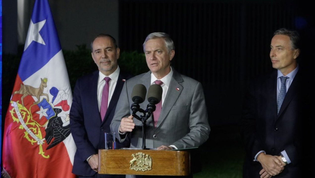 /actualidad/mop/presidente-kast-anuncia-rebaja-de-hasta-25-en-tarifas-del-tag-de-autopista