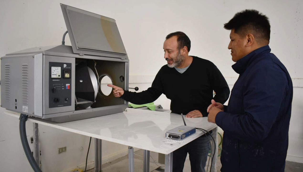 /universidad-de-antofagasta-impulsa-la-energia-solar-termica-para-la
