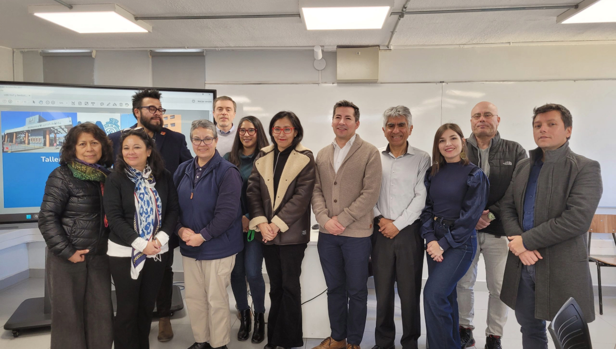 /fiut-ua-proyecta-el-futuro-en-i-d-i-de-la-universidad-de-antofagasta-para
